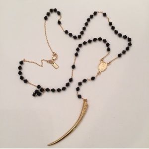 New Vanessa Mooney tusk horn rosary necklace gold